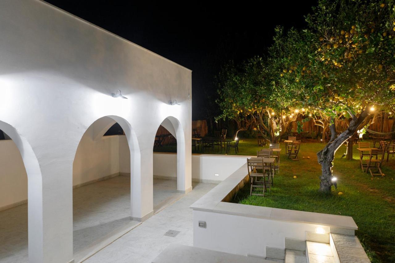 Hotel La casa sul faro Procida Esterno foto