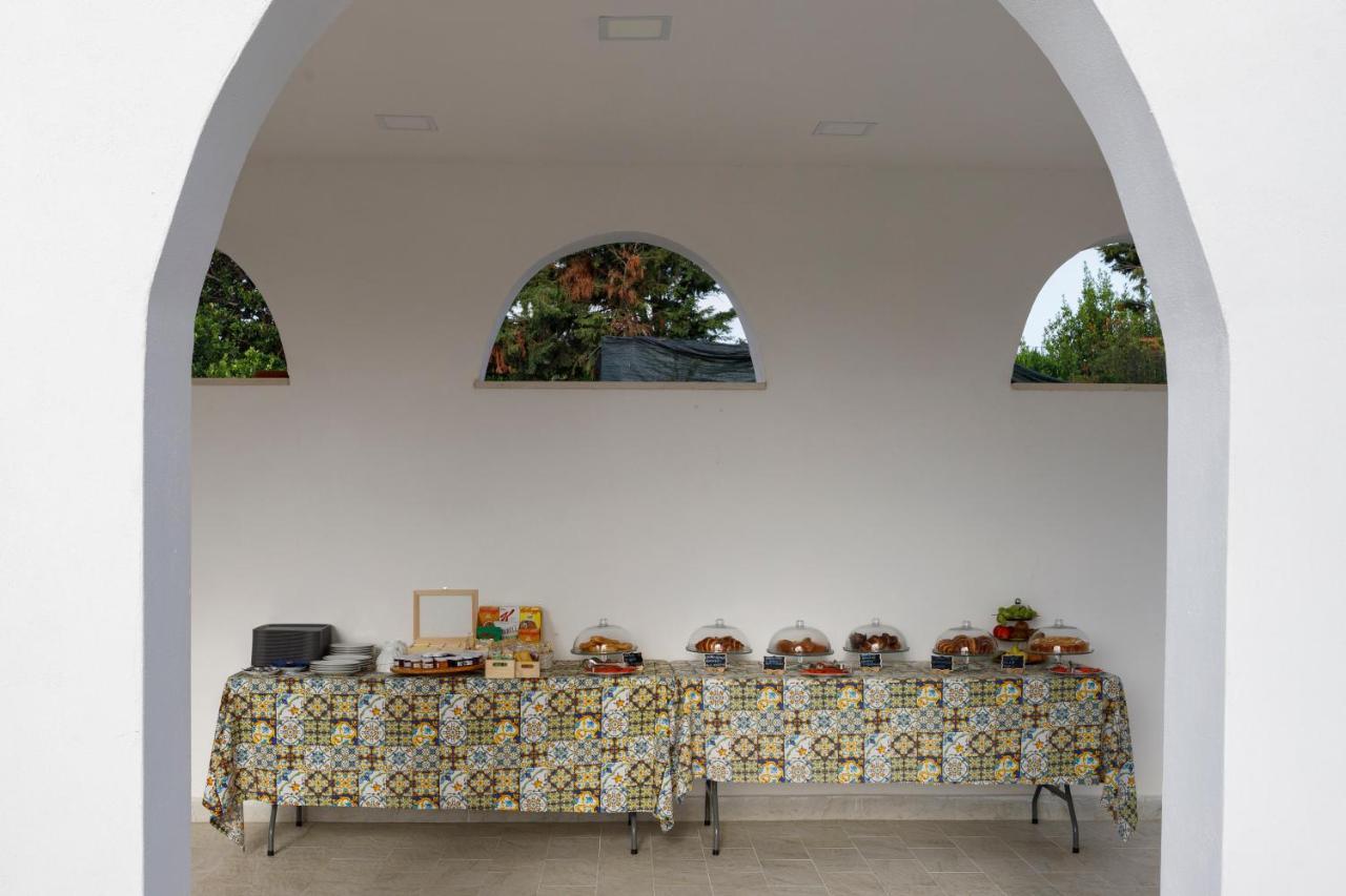 Hotel La casa sul faro Procida Esterno foto