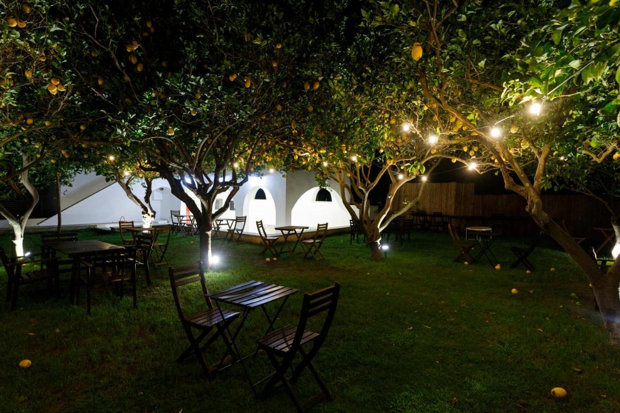 Hotel La casa sul faro Procida Esterno foto
