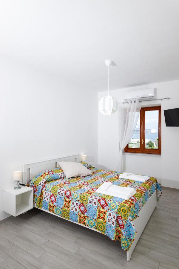 Hotel La casa sul faro Procida Esterno foto