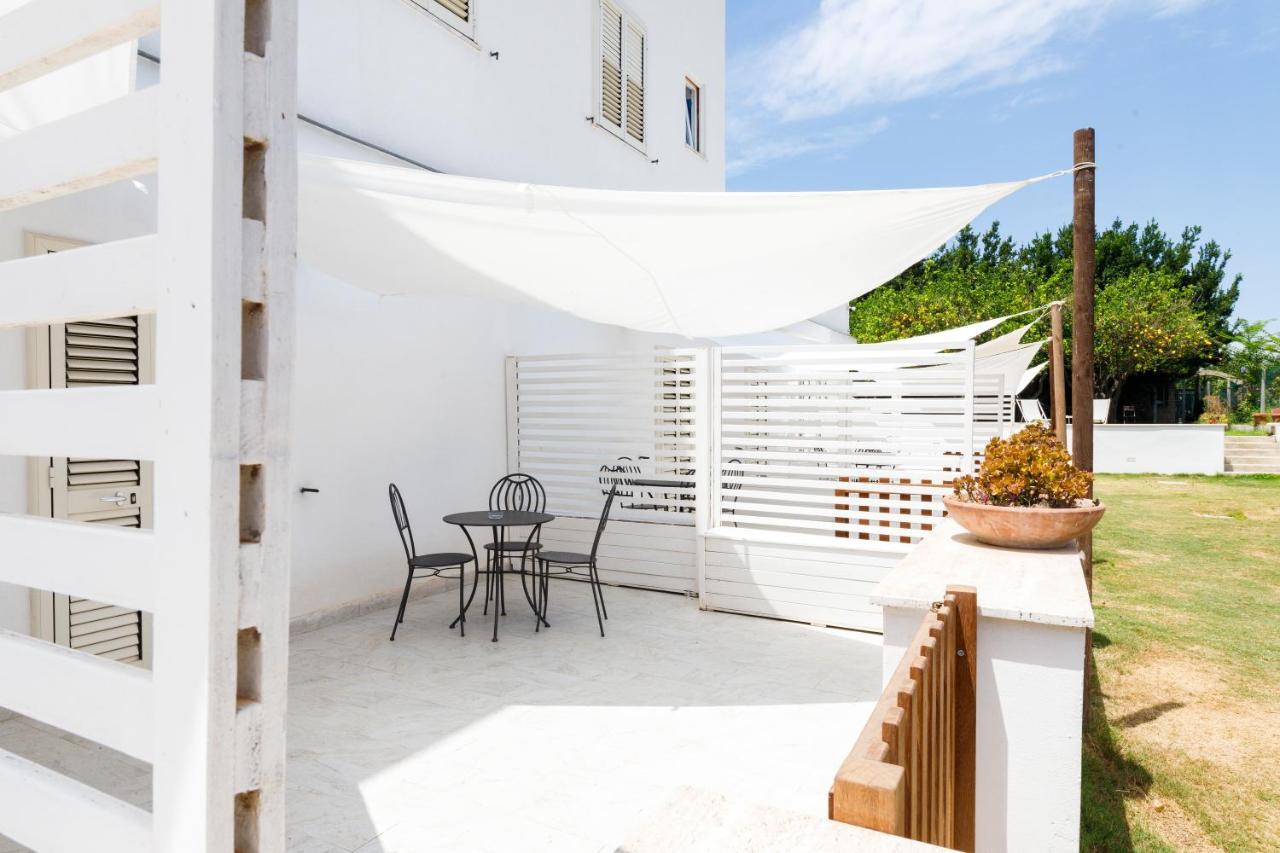 Hotel La casa sul faro Procida Esterno foto