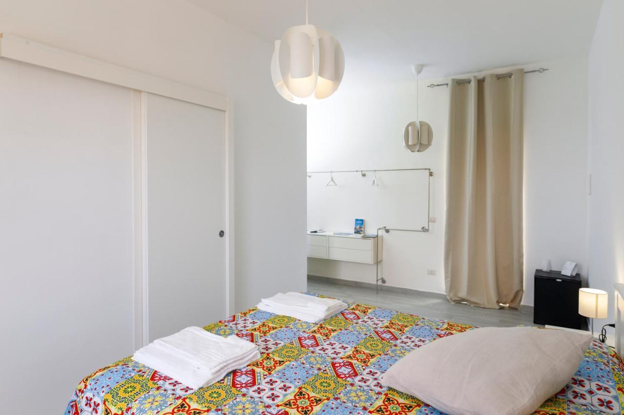 Hotel La casa sul faro Procida Esterno foto
