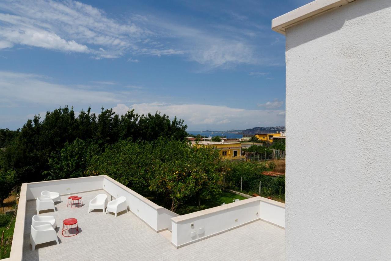 Hotel La casa sul faro Procida Esterno foto
