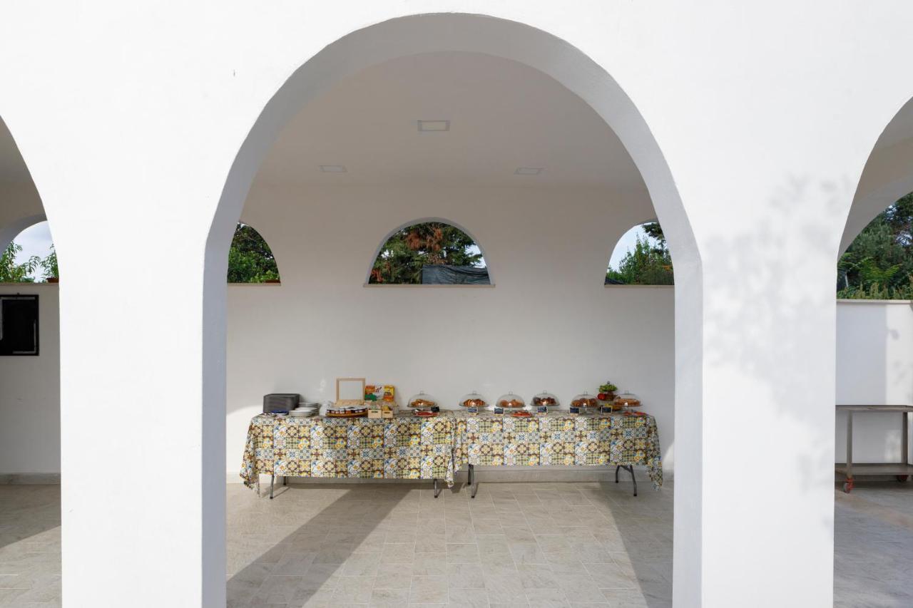 Hotel La casa sul faro Procida Esterno foto